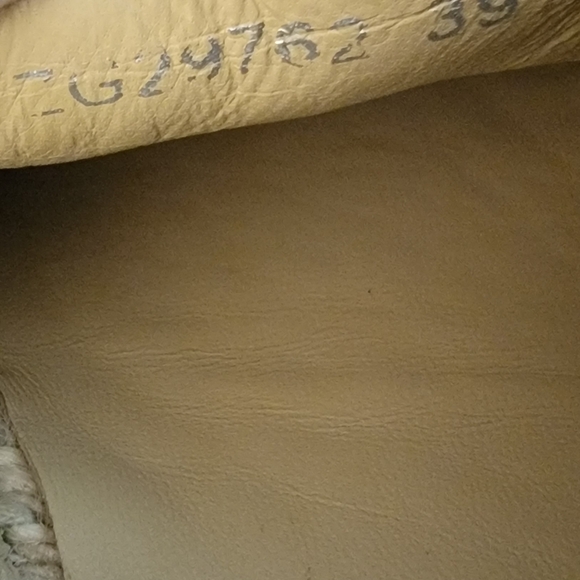 CHANEL Suede Pearl CC Espadrilles - Picture 12 of 16